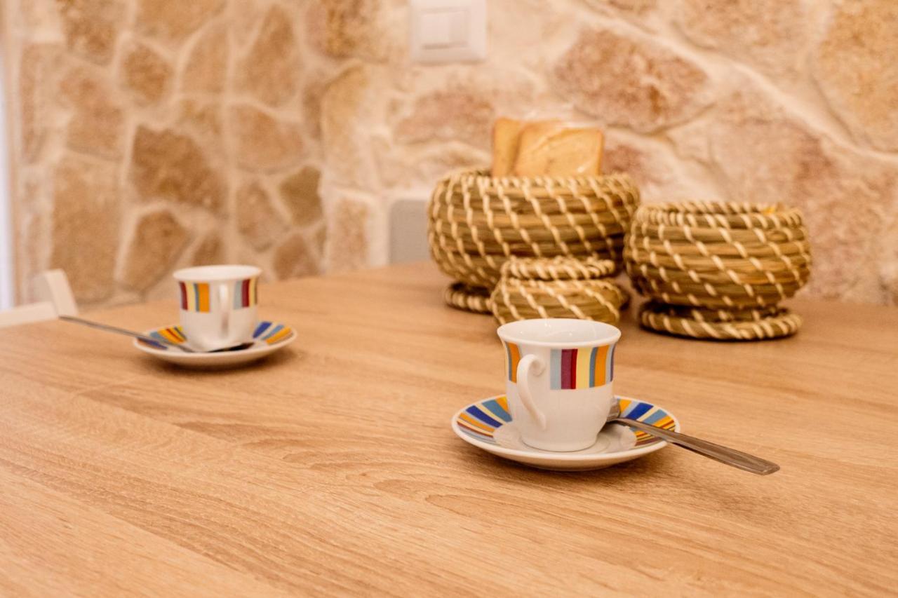Nonna Vittoria Apartments 莫拉-迪巴里 外观 照片