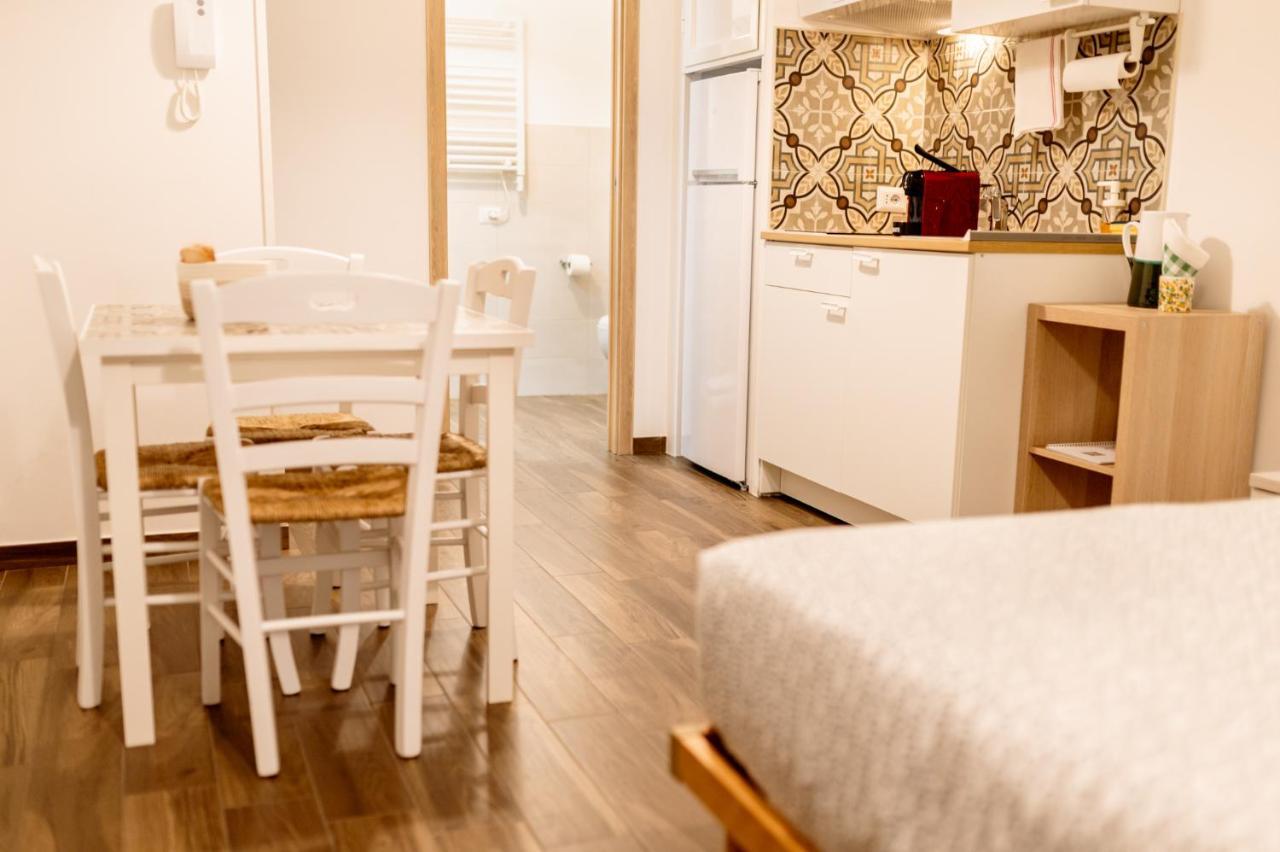 Nonna Vittoria Apartments 莫拉-迪巴里 外观 照片