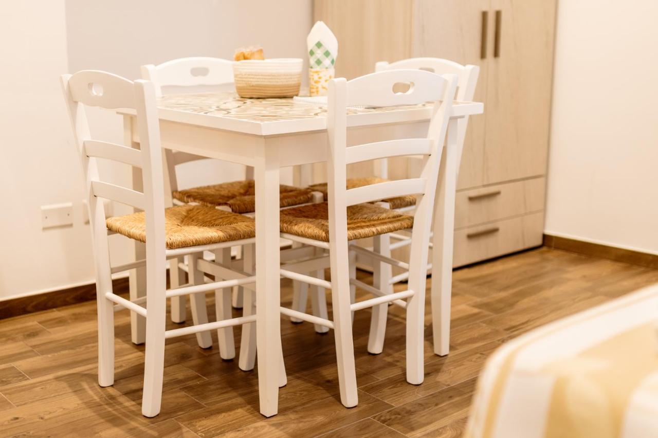 Nonna Vittoria Apartments 莫拉-迪巴里 外观 照片